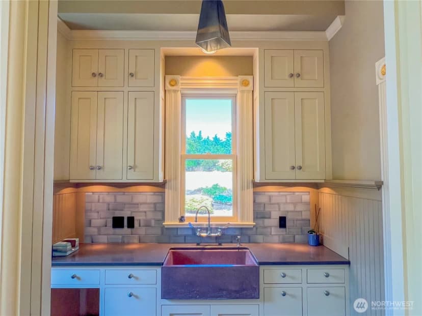 Property photo for 1253 Umatilla Avenue, Port Townsend photo 4