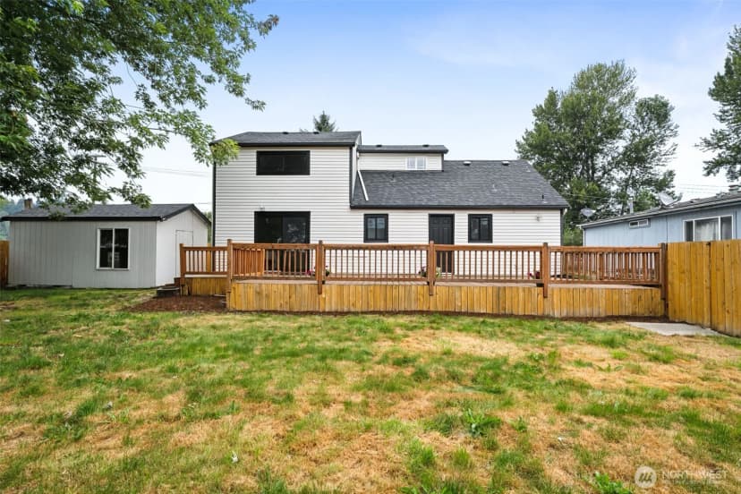 Property photo for 202 11th Avenue N, Algona photo 33