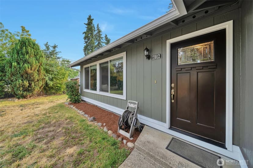 Property photo for 17012 17th Avenue Ct E, Spanaway photo 4