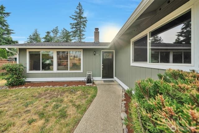 Property photo for 17012 17th Avenue Ct E, Spanaway photo 3