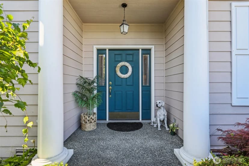 Property photo for 708 Sw 353rd Place, Federal Way photo 2