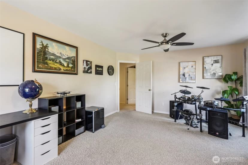 Property photo for 708 Sw 353rd Place, Federal Way photo 25