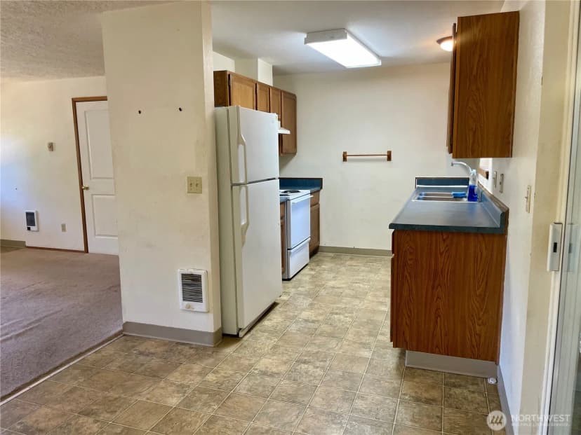 Property photo for 311 Cedar Court, Winlock photo 10