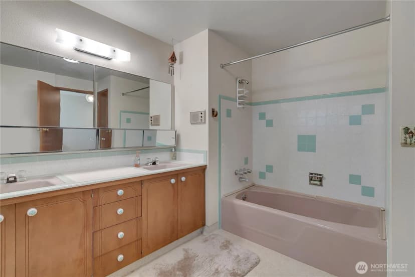Property photo for 8811 25th Avenue Ct S, Lakewood photo 22