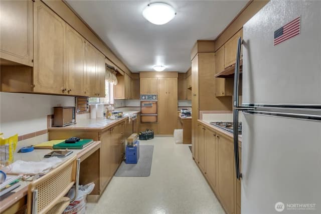 Property photo for 8811 25th Avenue Ct S, Lakewood photo 4