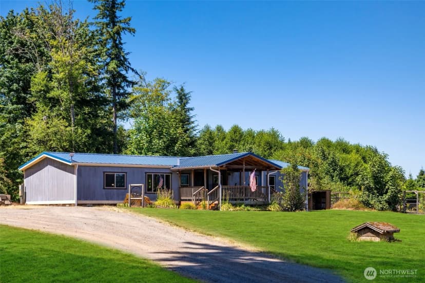 Property photo for 23706 Ne W H Garner Road, Yacolt
