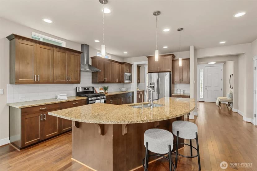 Property photo for 13630 Ne 133rd Street, Kirkland photo 13