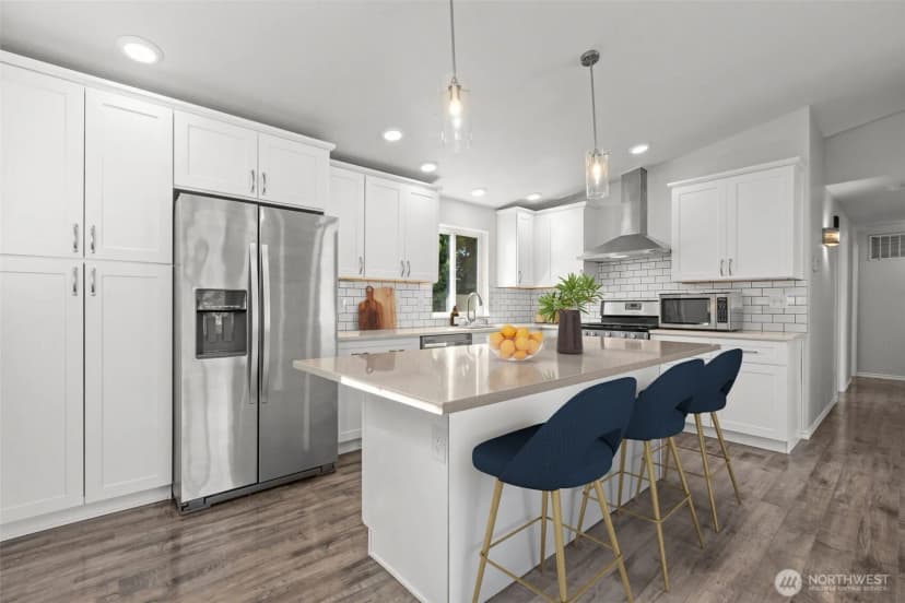 Property photo for 1713 S 30th Street, Mount Vernon photo 5