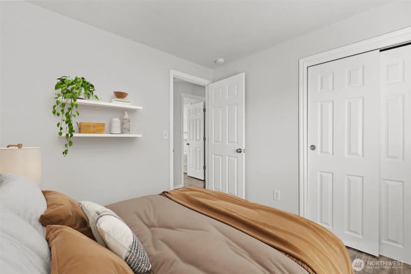 Property photo for 1713 S 30th Street, Mount Vernon photo 15