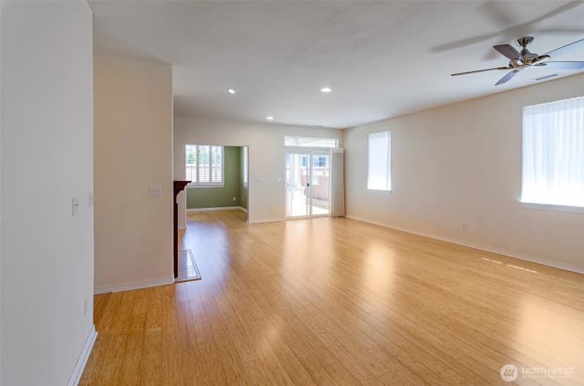 Property photo for 8309 Camano Loop Ne, Lacey photo 10