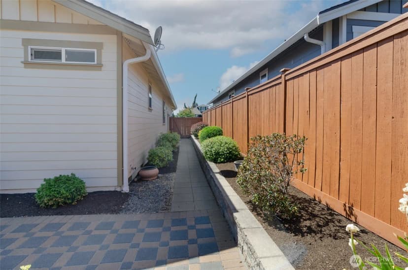 Property photo for 8309 Camano Loop Ne, Lacey photo 23