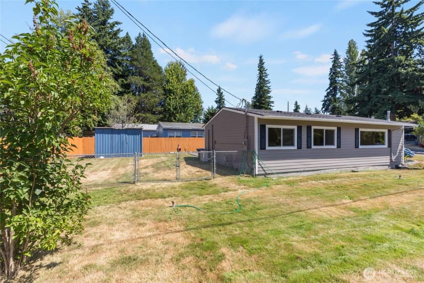 Property photo for 5431 206th Street Sw, Lynnwood photo 32