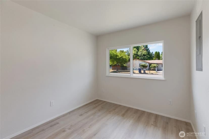 Property photo for 5431 206th Street Sw, Lynnwood photo 29