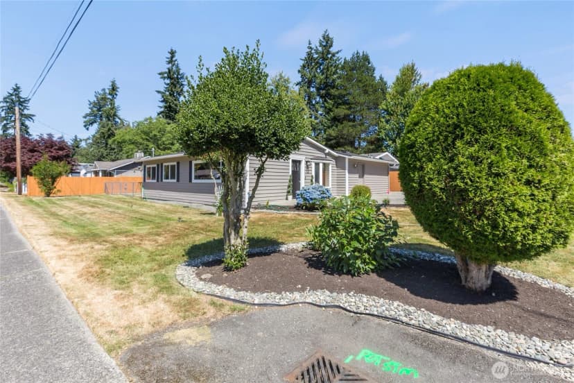 Property photo for 5431 206th Street Sw, Lynnwood photo 36