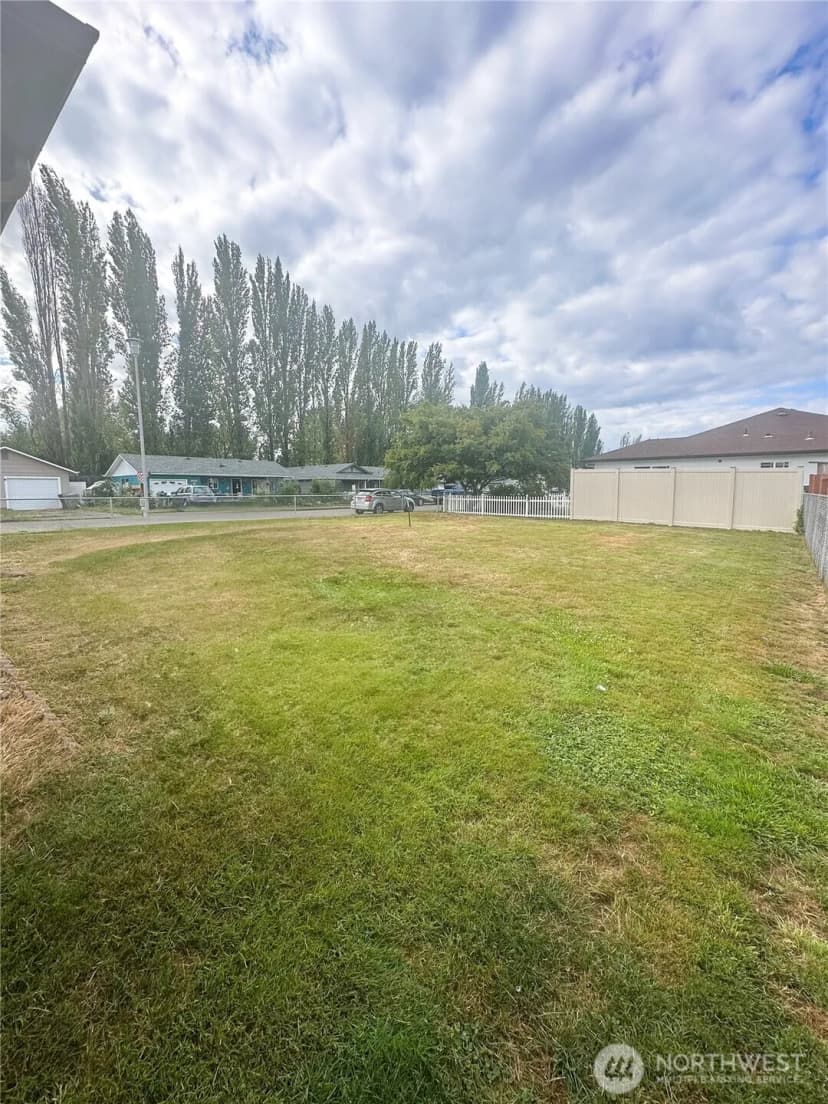 Property photo for 760 34th, Longview photo 18