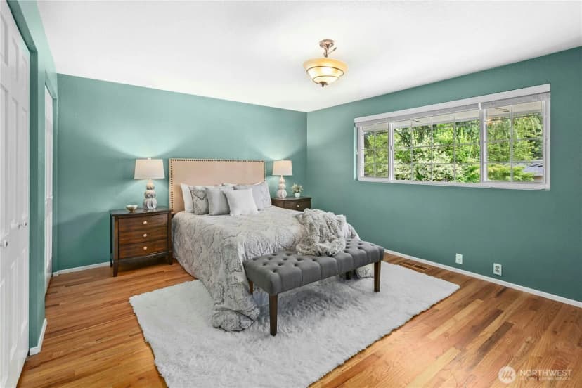 Property photo for 1023 144th Place Se, Bellevue photo 20