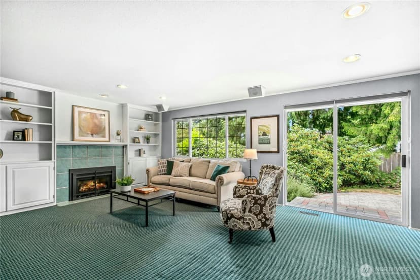 Property photo for 1023 144th Place Se, Bellevue photo 16