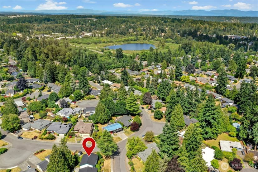 Property photo for 1023 144th Place Se, Bellevue photo 38