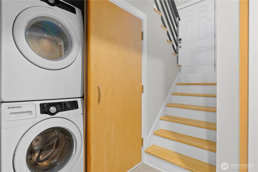 Property photo for 1612 32nd Avenue, Seattle photo 12