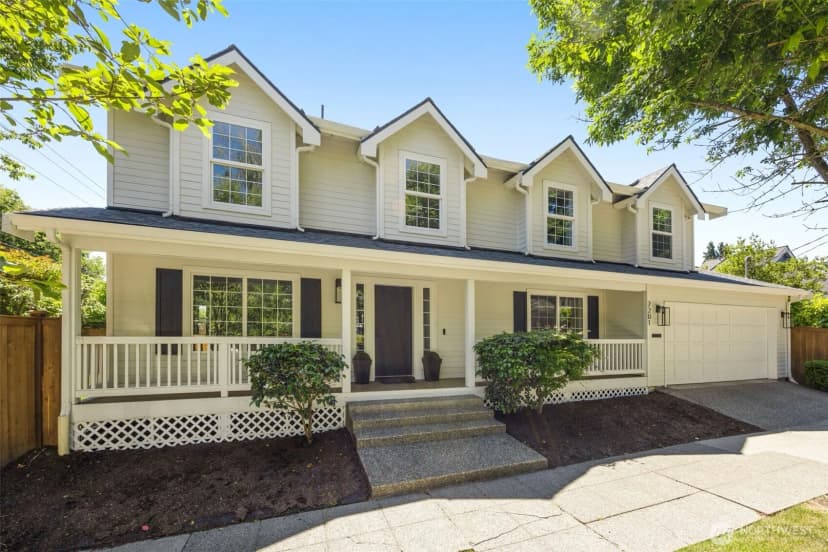 Property photo for 7201 Seward Park Avenue S, Seattle