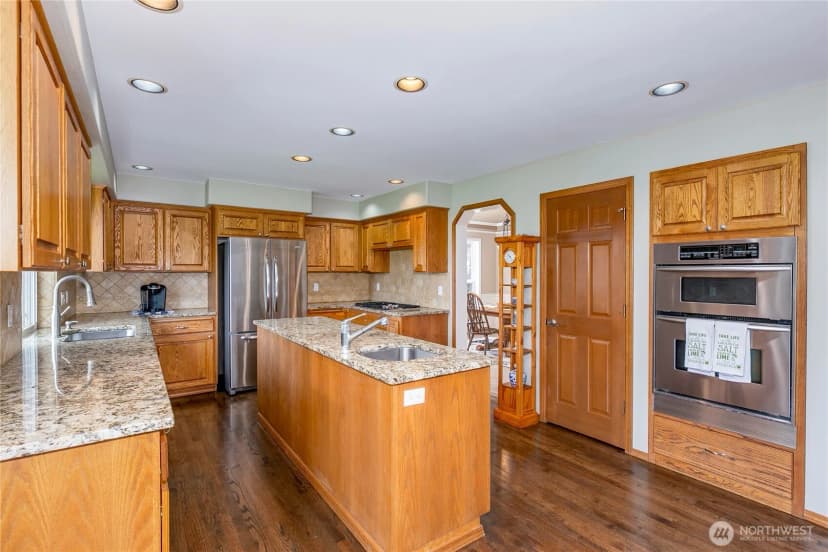 Property photo for 7421 W Country Club Drive, Arlington photo 12