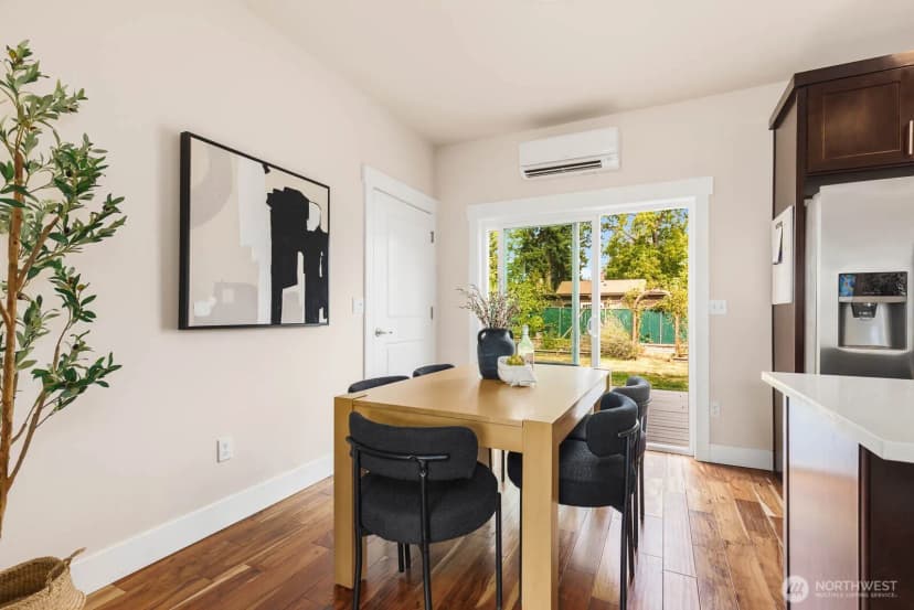 Property photo for 7412 45th Avenue S, Seattle photo 17