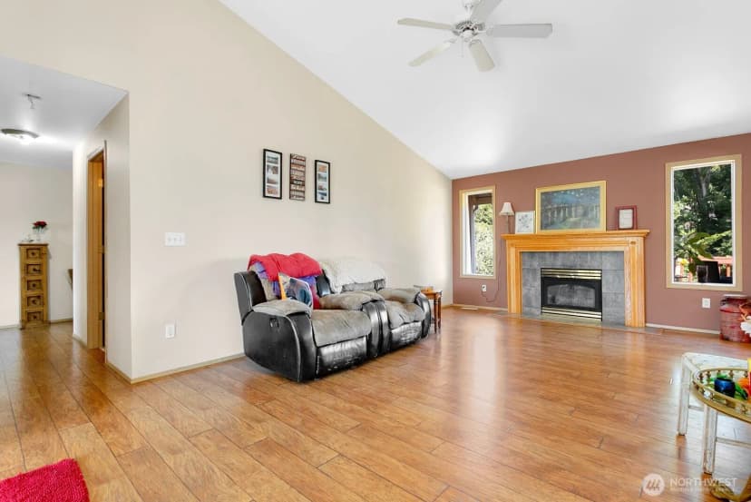 Property photo for 3713 E 231st, Spanaway photo 5