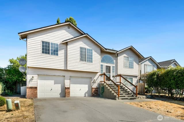 Property photo for 3713 E 231st, Spanaway photo 2