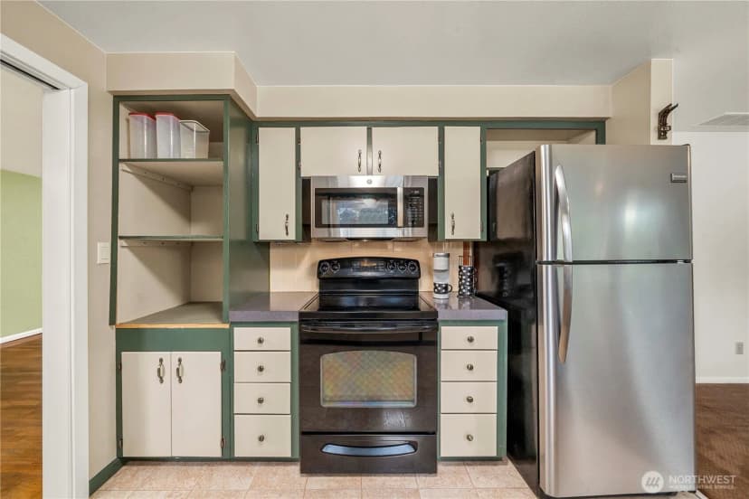 Property photo for 10212 Cedrona Street Sw, Lakewood photo 7