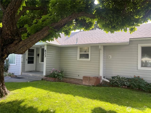 Property photo for 833 C Street Nw, Ephrata photo 5