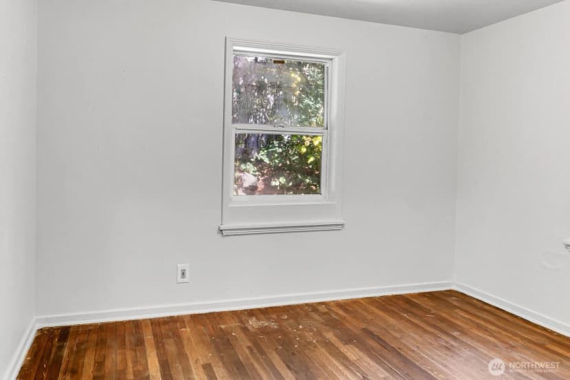 Property photo for 4732 45th Avenue S, Seattle photo 9