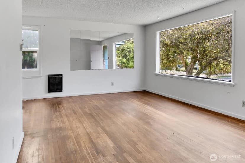 Property photo for 4732 45th Avenue S, Seattle photo 5