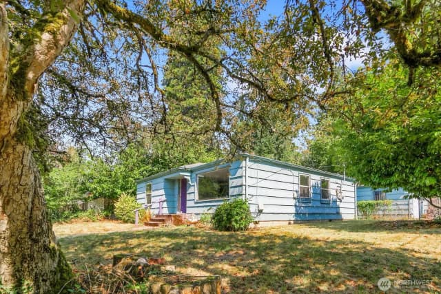 Property photo for 4732 45th Avenue S, Seattle photo 4