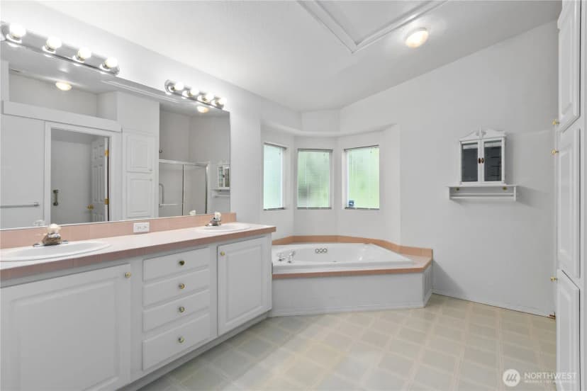 Property photo for 4030 Twin Creek Road, Ferndale photo 18