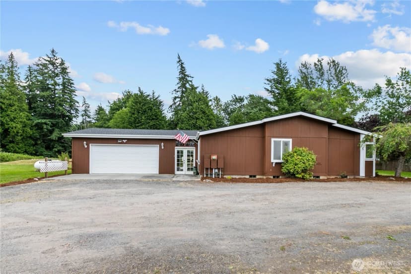 Property photo for 4030 Twin Creek Road, Ferndale