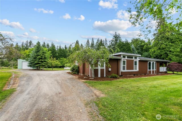 Property photo for 4030 Twin Creek Road, Ferndale photo 2