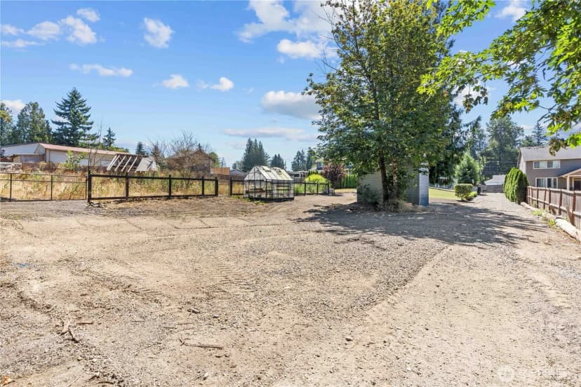 Property photo for 7115 126th Street E, Puyallup photo 33