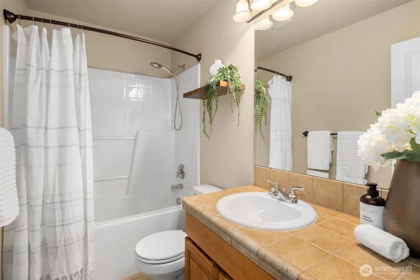 Property photo for 8718 200th Street Sw, Edmonds photo 20