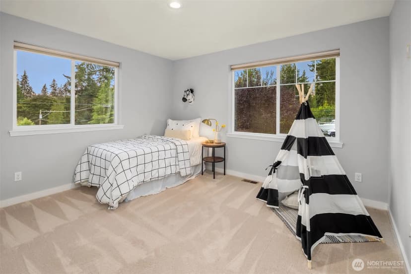 Property photo for 8718 200th Street Sw, Edmonds photo 22
