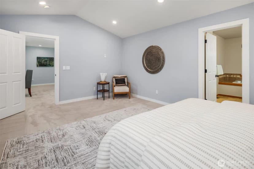 Property photo for 8718 200th Street Sw, Edmonds photo 18