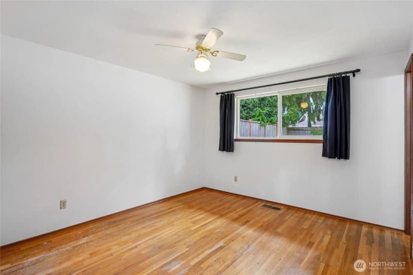 Property photo for 2109 168th Avenue Ne, Bellevue photo 18