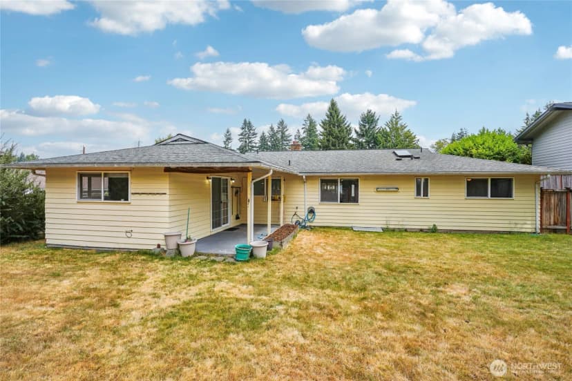 Property photo for 2109 168th Avenue Ne, Bellevue photo 24