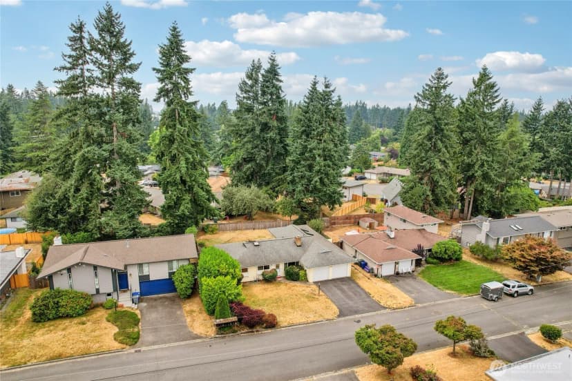 Property photo for 2109 168th Avenue Ne, Bellevue photo 26
