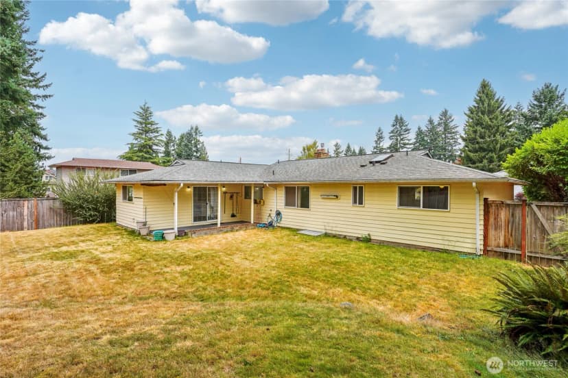 Property photo for 2109 168th Avenue Ne, Bellevue photo 23