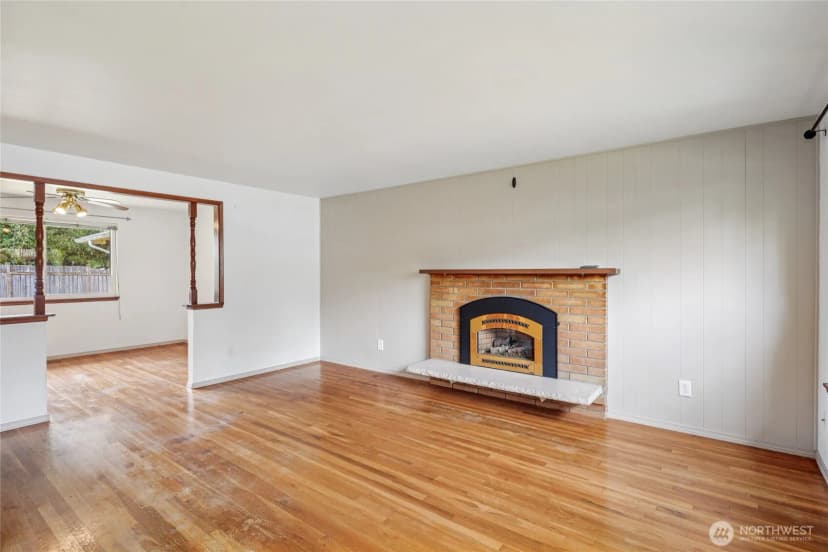 Property photo for 2109 168th Avenue Ne, Bellevue photo 6