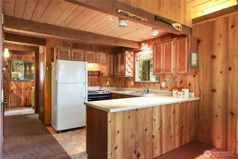Property photo for 1522 Pine Lock Sun Dr, Ronald photo 8