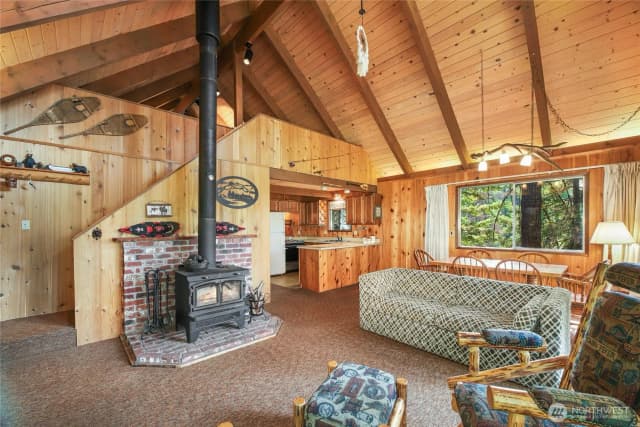 Property photo for 1522 Pine Lock Sun Dr, Ronald photo 4
