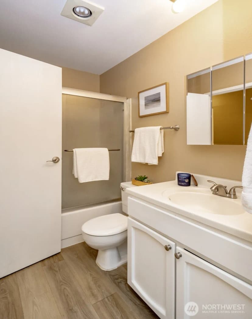 Property photo for 17430 Ambaum Boulevard S #10, Burien photo 13