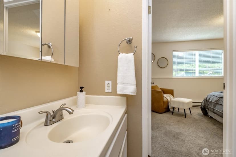 Property photo for 17430 Ambaum Boulevard S #10, Burien photo 15