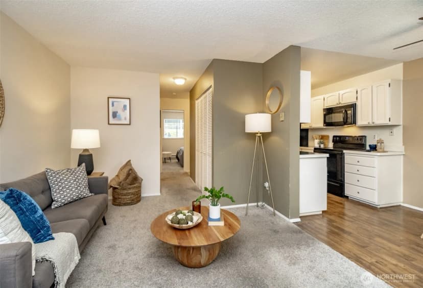 Property photo for 17430 Ambaum Boulevard S #10, Burien photo 8